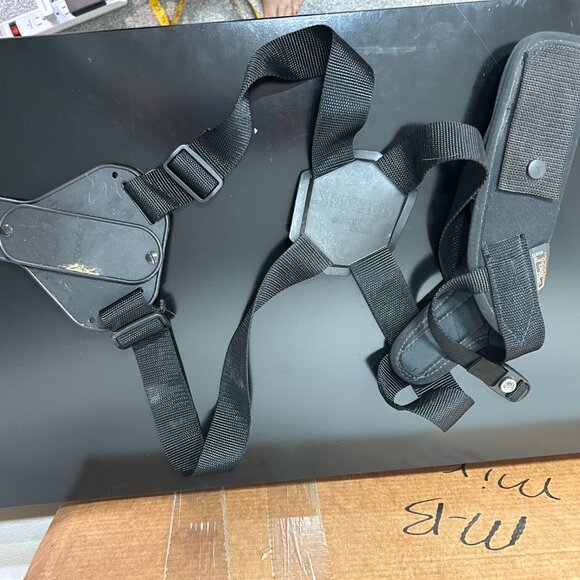 UNCLE MIKE'S SIDEKICK VERTICLE SHOULDER HOLSTER SIZE 15 - Picture 3 of 8